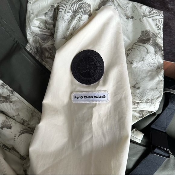 CANADA GOOSE X FENG CHEN WANG CARNABY TRENCH COAT WOMENS - Picture 5 of 6